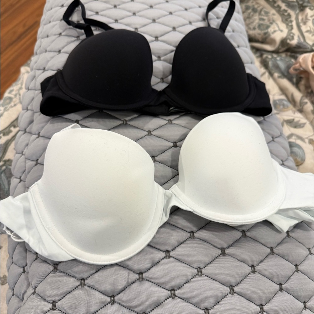 Women's Black and White Bra Set